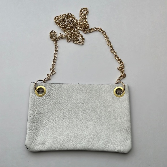 NEW Leather cell phone crossbody - Picture 3 of 11